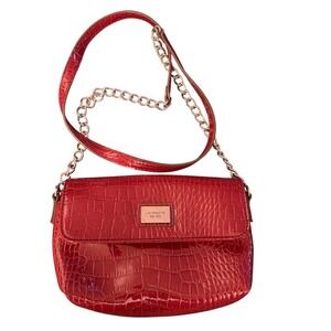 Liz Claiborne Croc-Embossed Patent Crossbody Bag Red Faux Leather Chain Strap‎